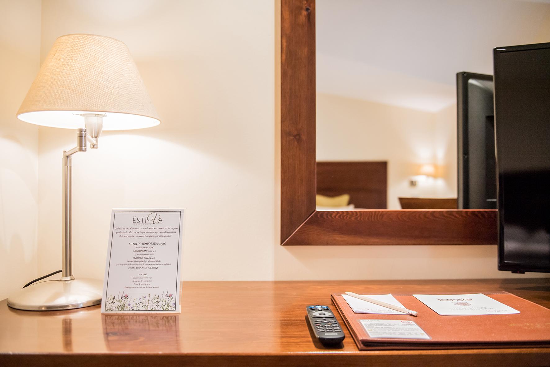 Hotel Villa Virginia Sabinanigo Ngoại thất bức ảnh